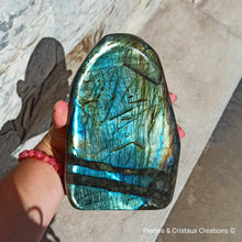 Cargar imagen en el visor de la galería, Grosse Labradorite polie
